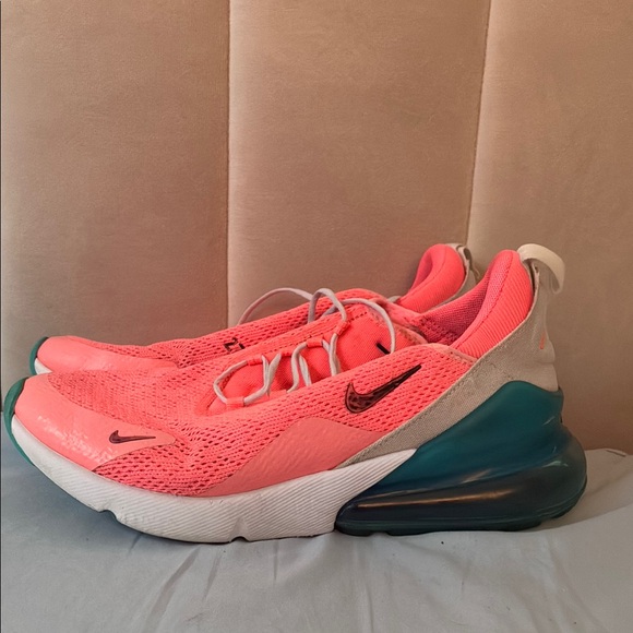 Nike 270 Coral and Aqua Athletic Shoes - Picture 1 of 4